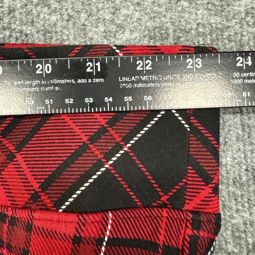 Torrid Pants Womens 4XL Red Black Plaid Pixie Pull‎ On Plus Size Stretch Holiday